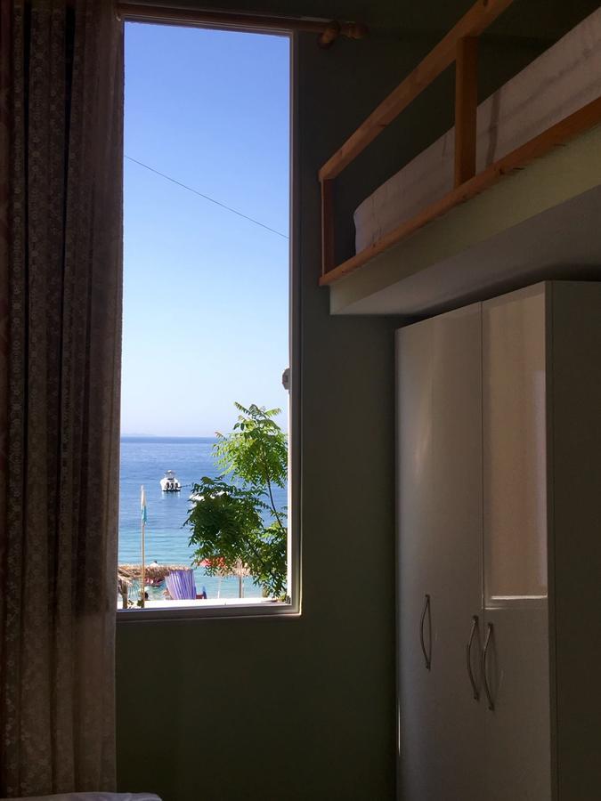British Hotel Himare Exterior foto